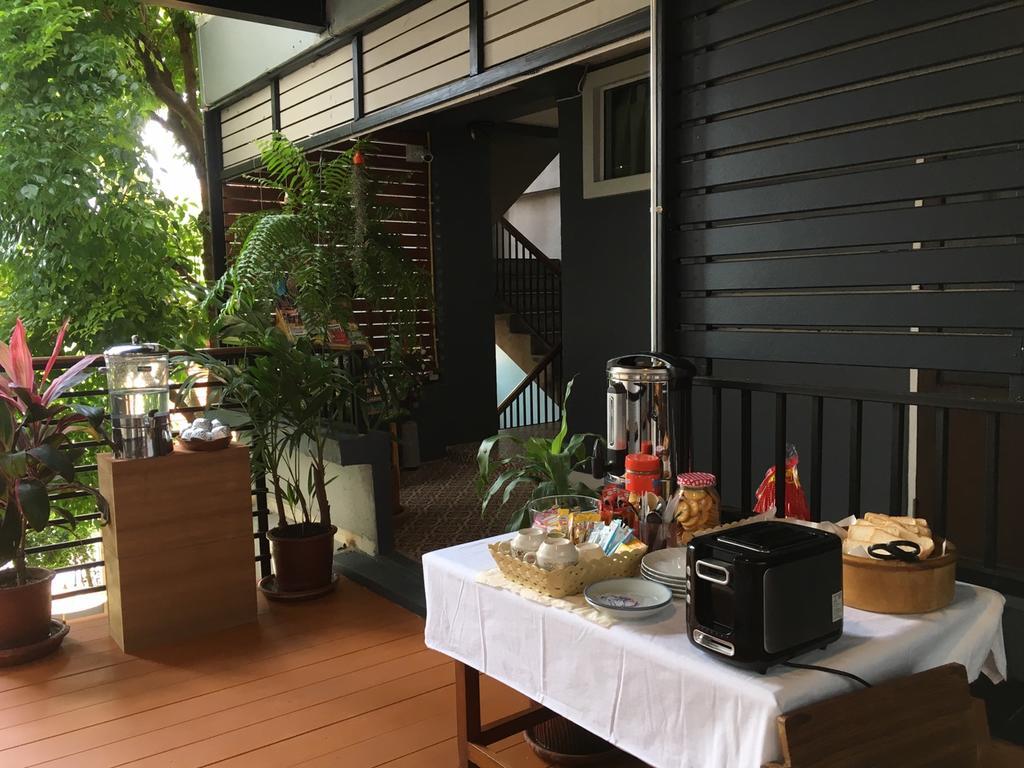 Chula Hotel Chiang Mai Exterior photo