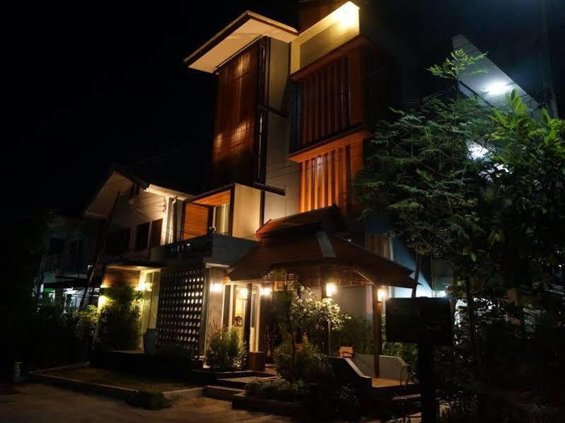 Chula Hotel Chiang Mai Exterior photo